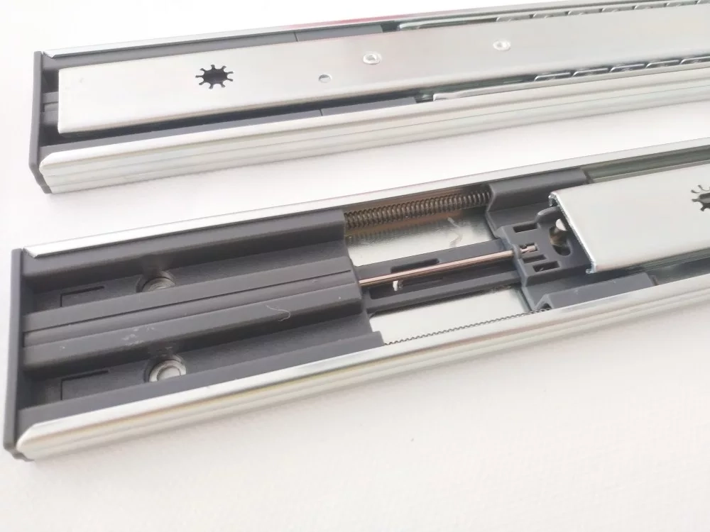 Golyós GMAX Teljesen kihúzható FÉKEZŐS fióksín